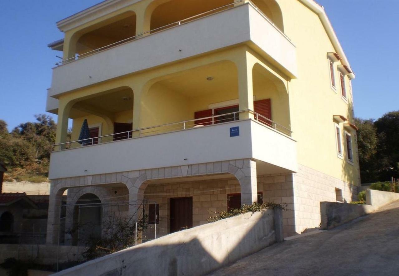 Apartments Viktor Rogoznica  Exterior foto